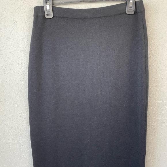 Preview Collections Black Wool Skirt Size M EUC - Picture 2 of 6